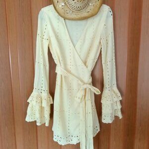 100% Cotton Tularosa Butter Yellow Eyelet Mini Dress 🌻 Size S